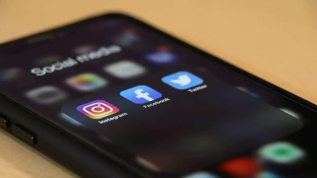 Social Media 1 Social Media